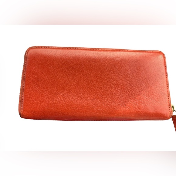 Coach. Orange Leather Wallet - Picture 2 of 7